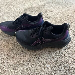 ASICS Women's Black and Purple Running Shoes